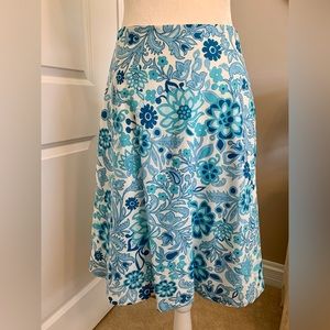 Women’s GAP sz 8 blue/white skirt
